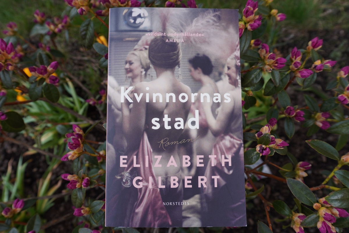 Bokcirkel med Elizabeth Gilbert och hennes bok Kvinnornas stad